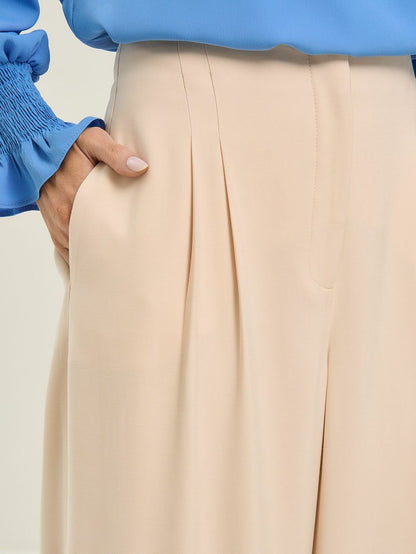 Pantalona Pants in Beige Viscose Tailoring